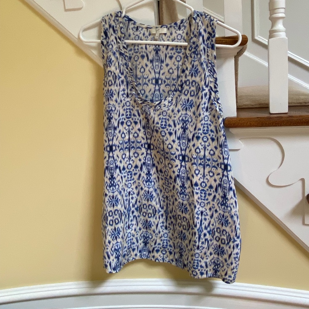 Joie tank top size M
